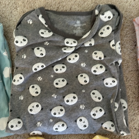 Infant Night gowns Bundle Pack of 5 - vary in size! - Picture 2 of 6